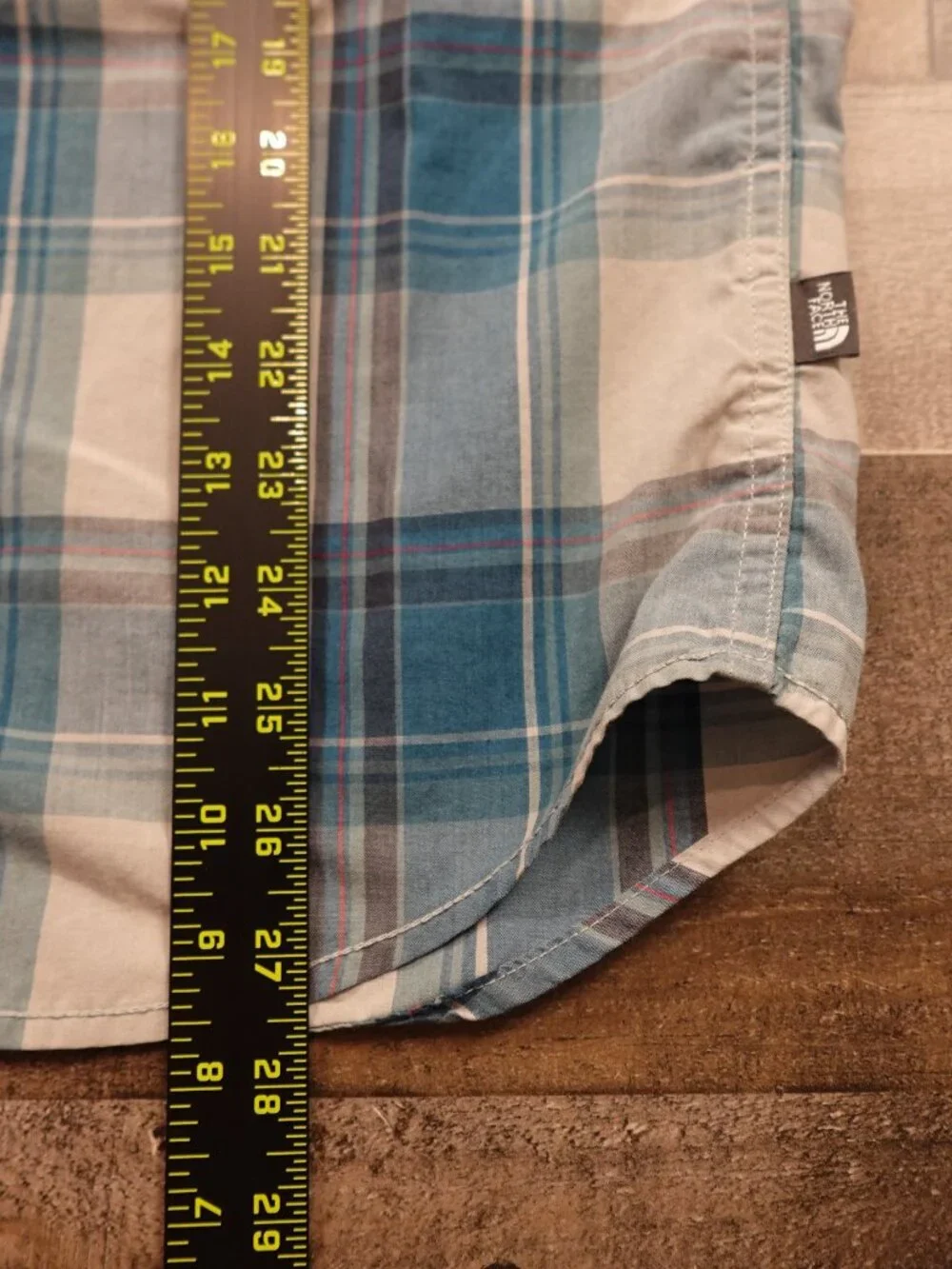 The North Face‎ Plaid Snap Button Up Shirt Men’s Small Blue Outdoor Hiking
